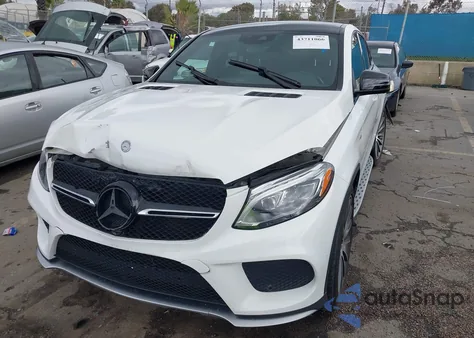2017 Mercedes-Benz Amg Gle 43 Coupe 4Matic z USA, uszkodzony, nr VIN 4JGED6EB6HA049387